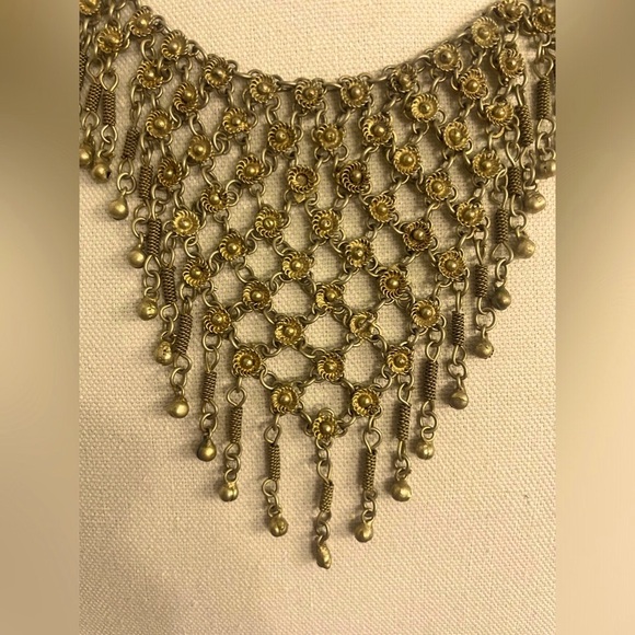 Vintage Brass Filigree Rosette Bib Necklace w/ Tiny Dangling Bells. - Picture 3 of 8